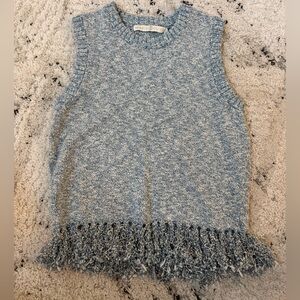 Marie Oliver Heathered Gray Sleeveless Sweater with Fringe